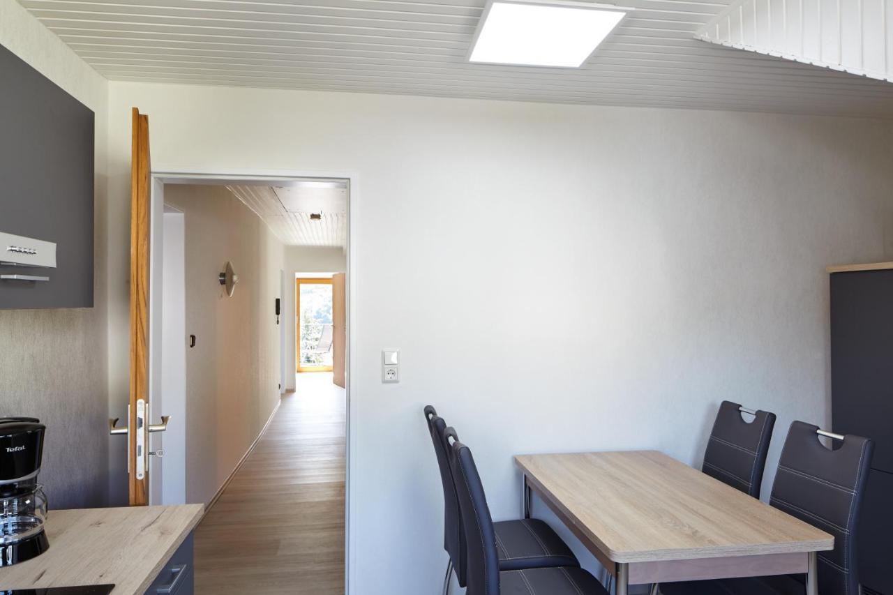 Ferienwohnung Mendgen Mit Panoramablick Bernkastel-Kues Esterno foto