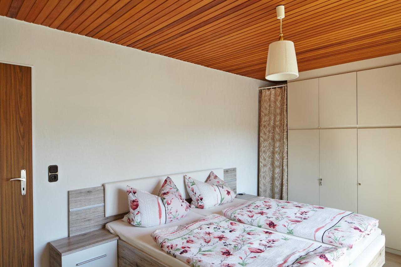 Ferienwohnung Mendgen Mit Panoramablick Bernkastel-Kues Esterno foto